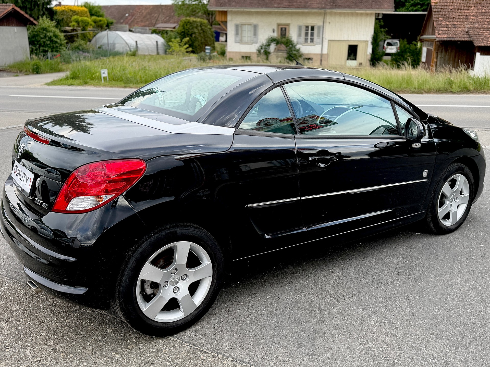 PEUGEOT 207 CC 1.6 16V Swiss Edition-image-7