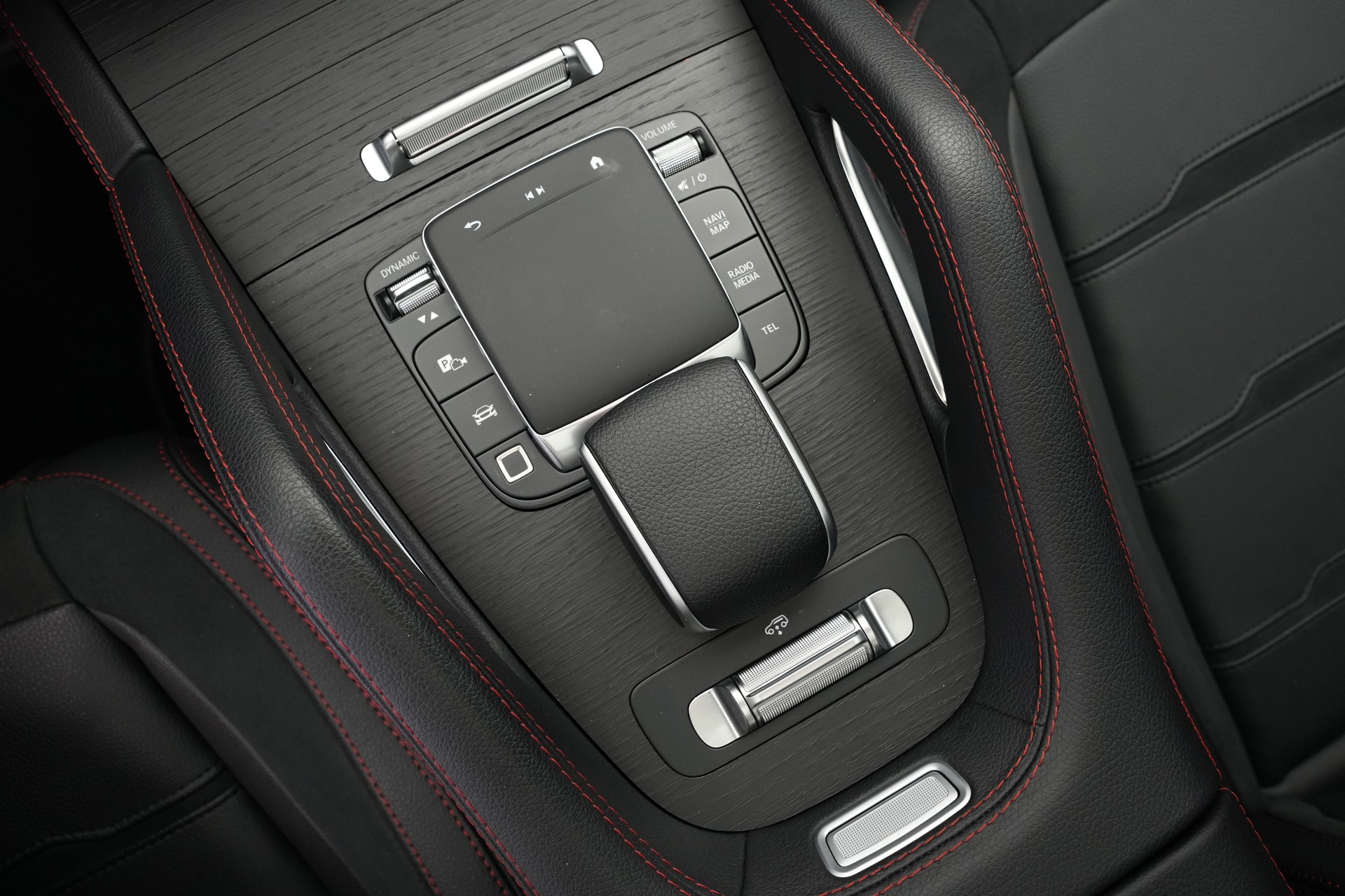 MERCEDES-BENZ GLE 53 AMG 4Matic+ 9G-Speedshift-image-26