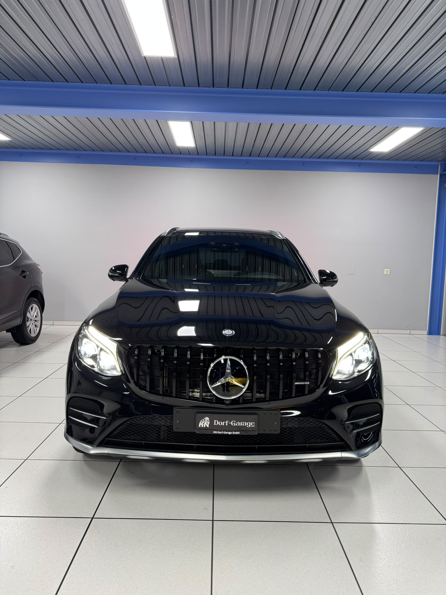 MERCEDES-BENZ GLC 43 AMG 4Matic 9G-Tronic-showroom-element-1