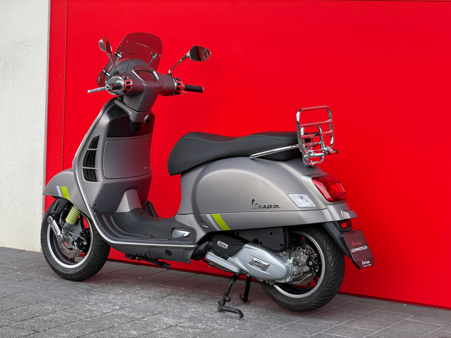 PIAGGIO Vespa GTS 125 Super Tech ABS-image-14