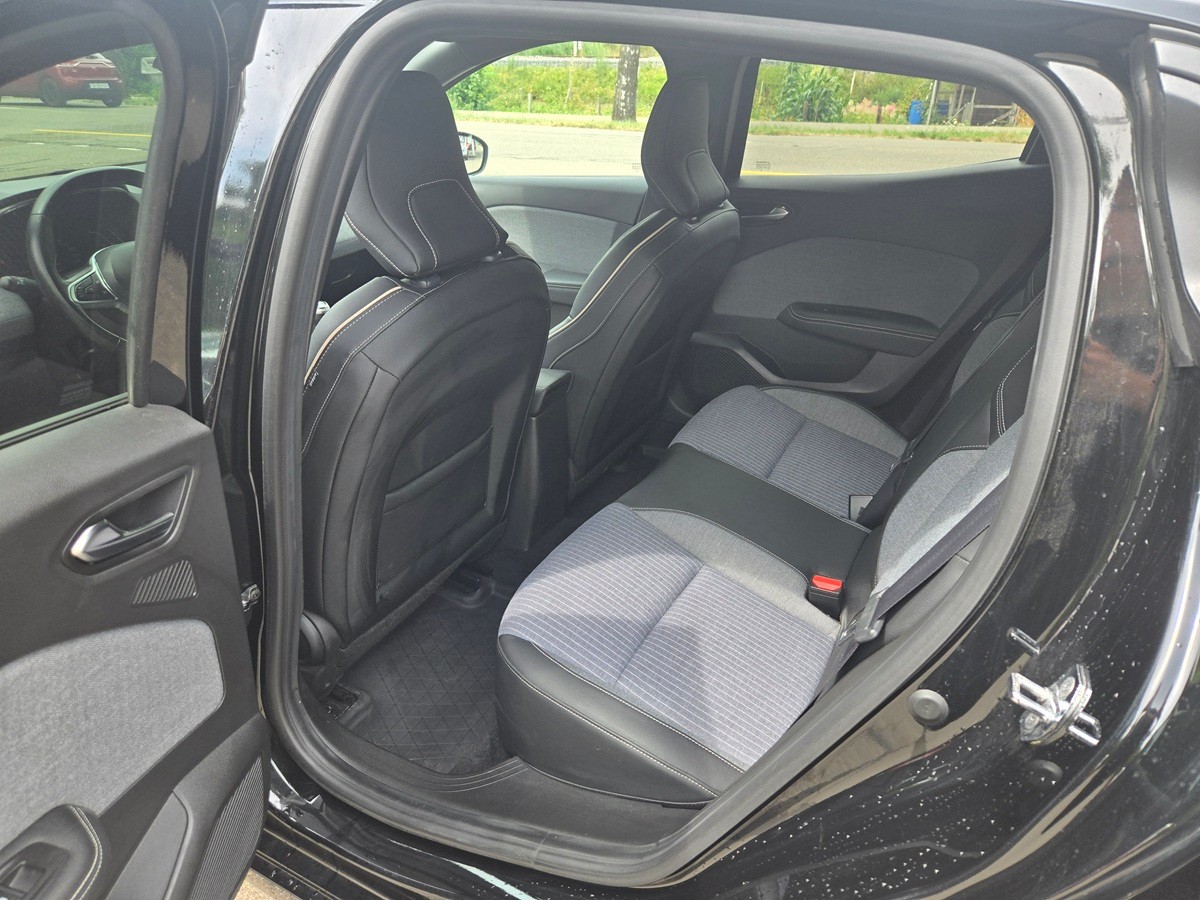 RENAULT Clio 1.3 TCe Lutecia-image-9