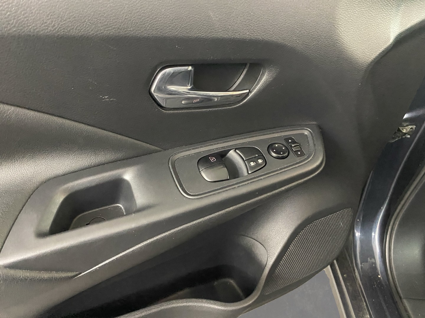 NISSAN Micra IG-T acenta Xtronic-image-19
