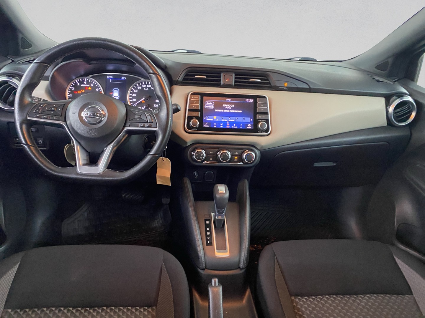 NISSAN Micra IG-T acenta Xtronic-image-11