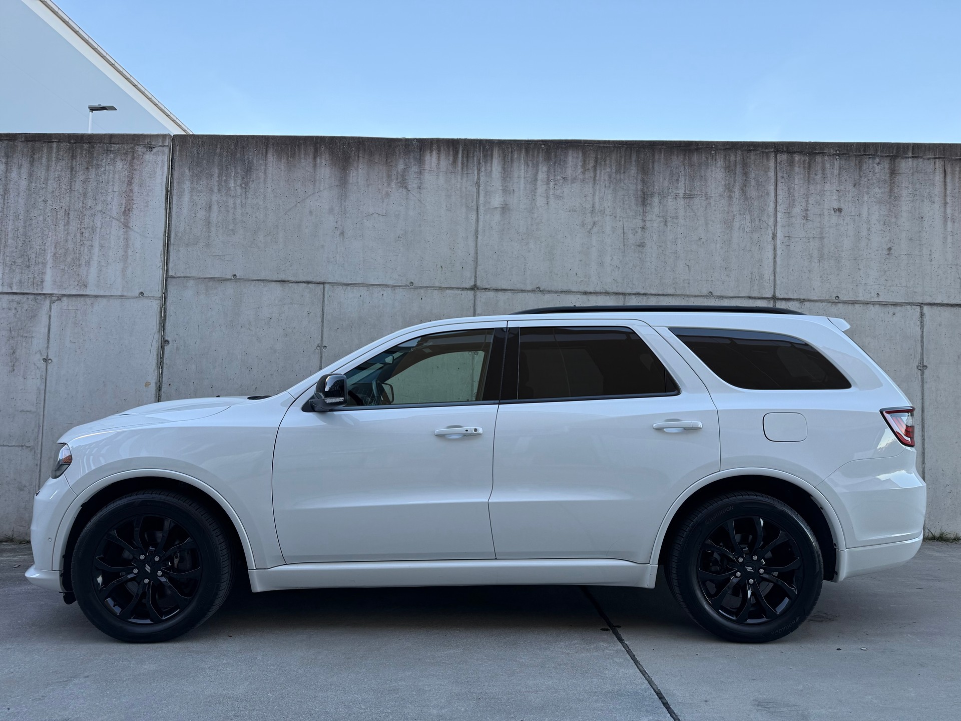 DODGE Durango R/T-image-1