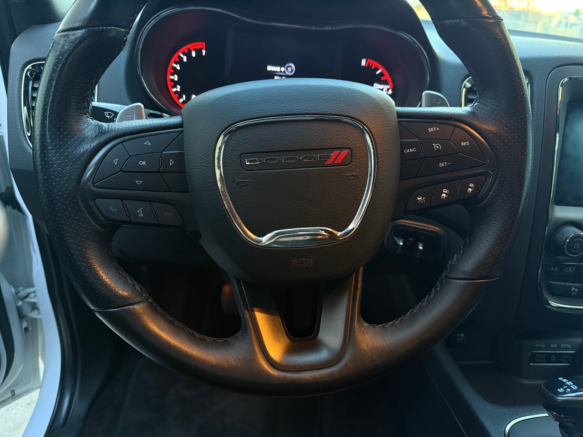 DODGE Durango R/T-image-9