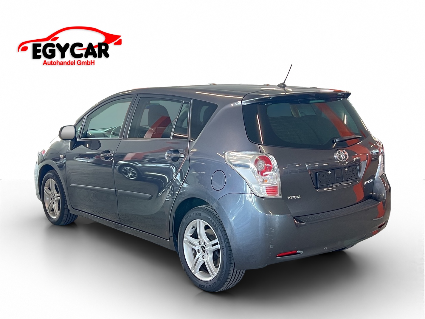 TOYOTA Verso 1.8 Family-image-4