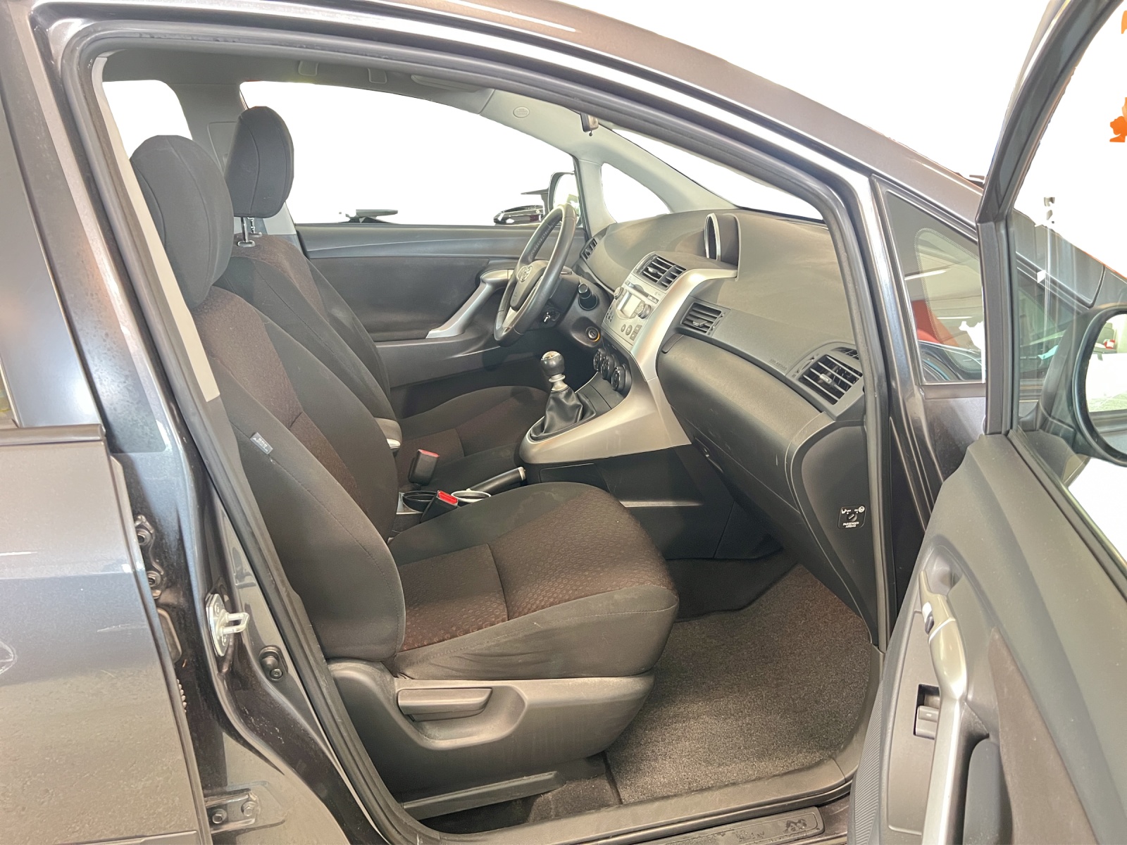 TOYOTA Verso 1.8 Family-image-6