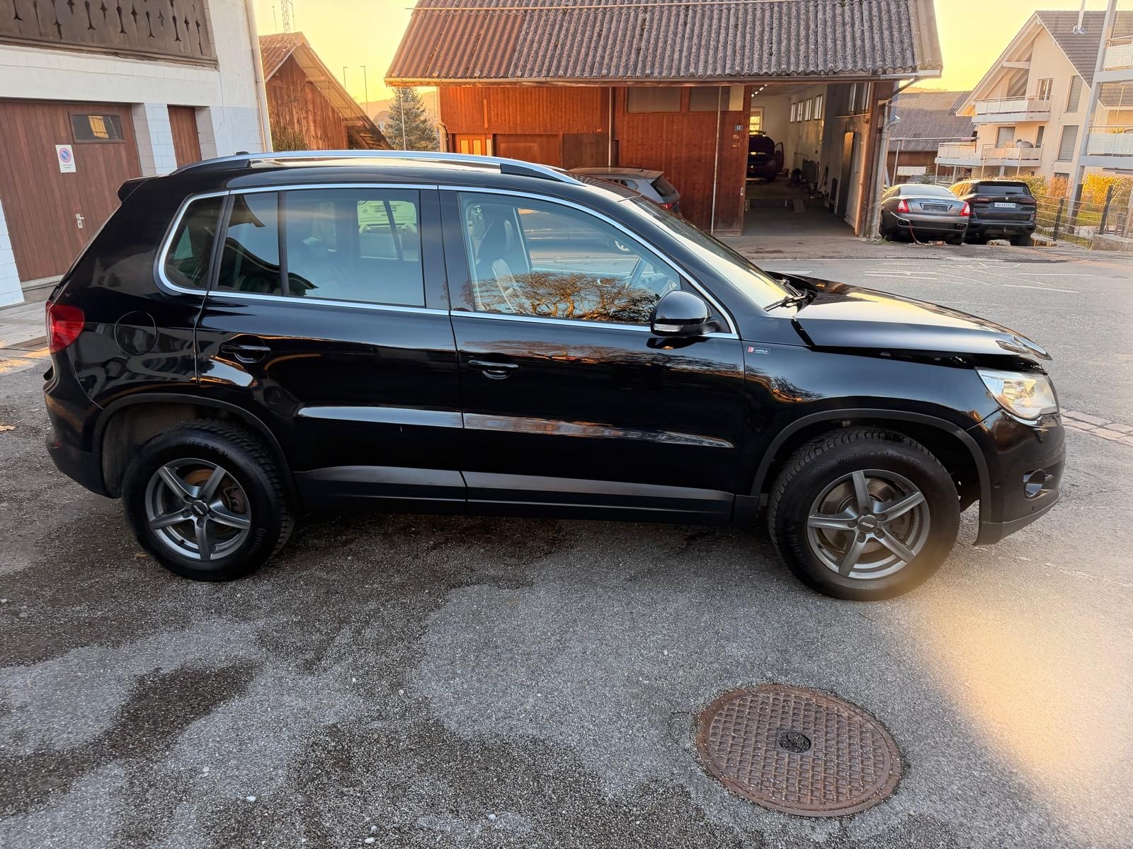 VW Tiguan 2.0 TDI Sport&Style-image-2