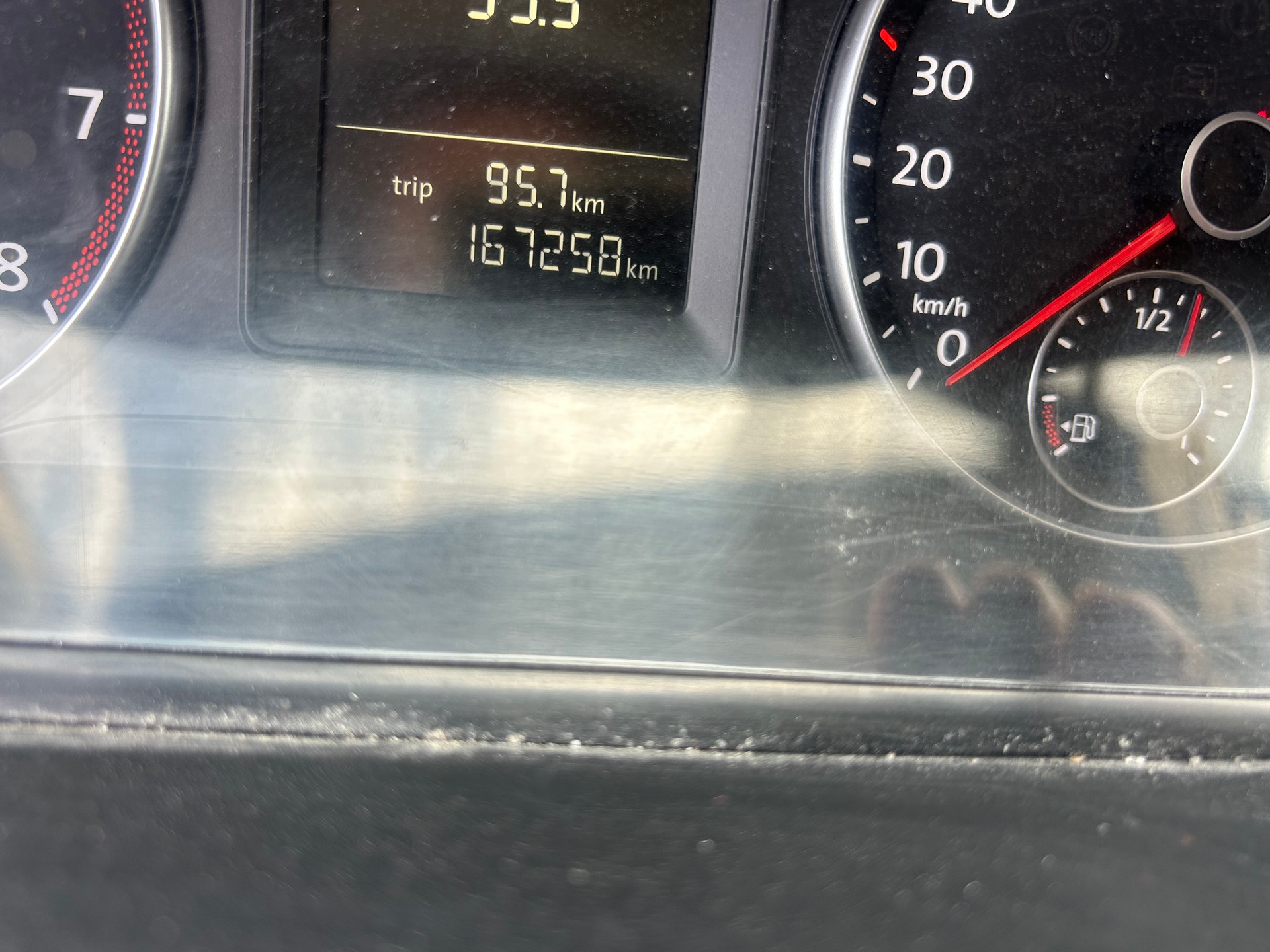 VW Caddy 1.2 TSI BlueMotion Technology-image-9