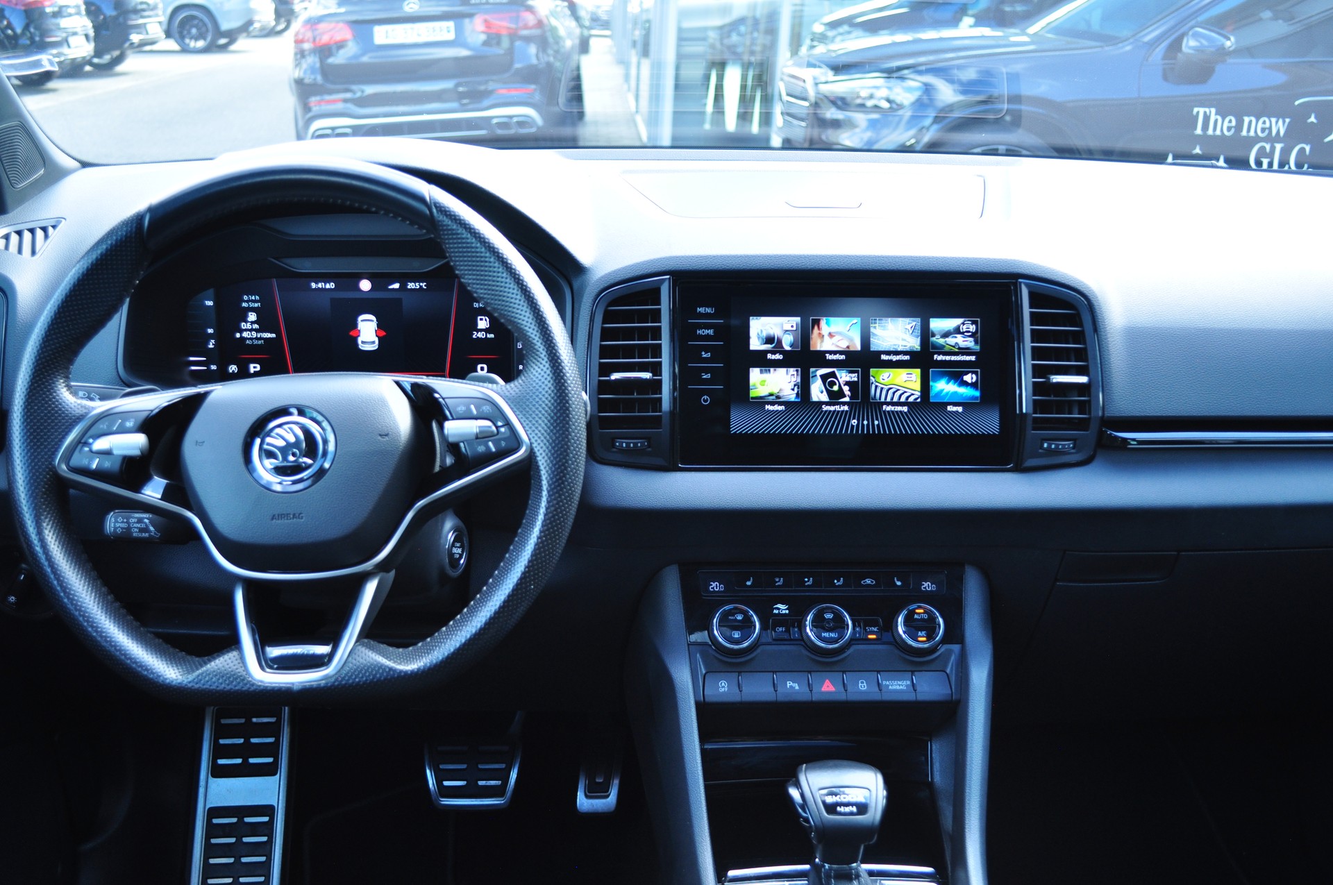 SKODA Karoq 2.0TDI Sport Line 4x4-image-10