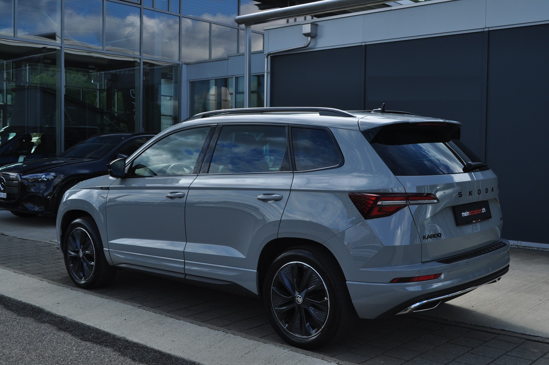 SKODA Karoq 2.0TDI Sport Line 4x4-image-3