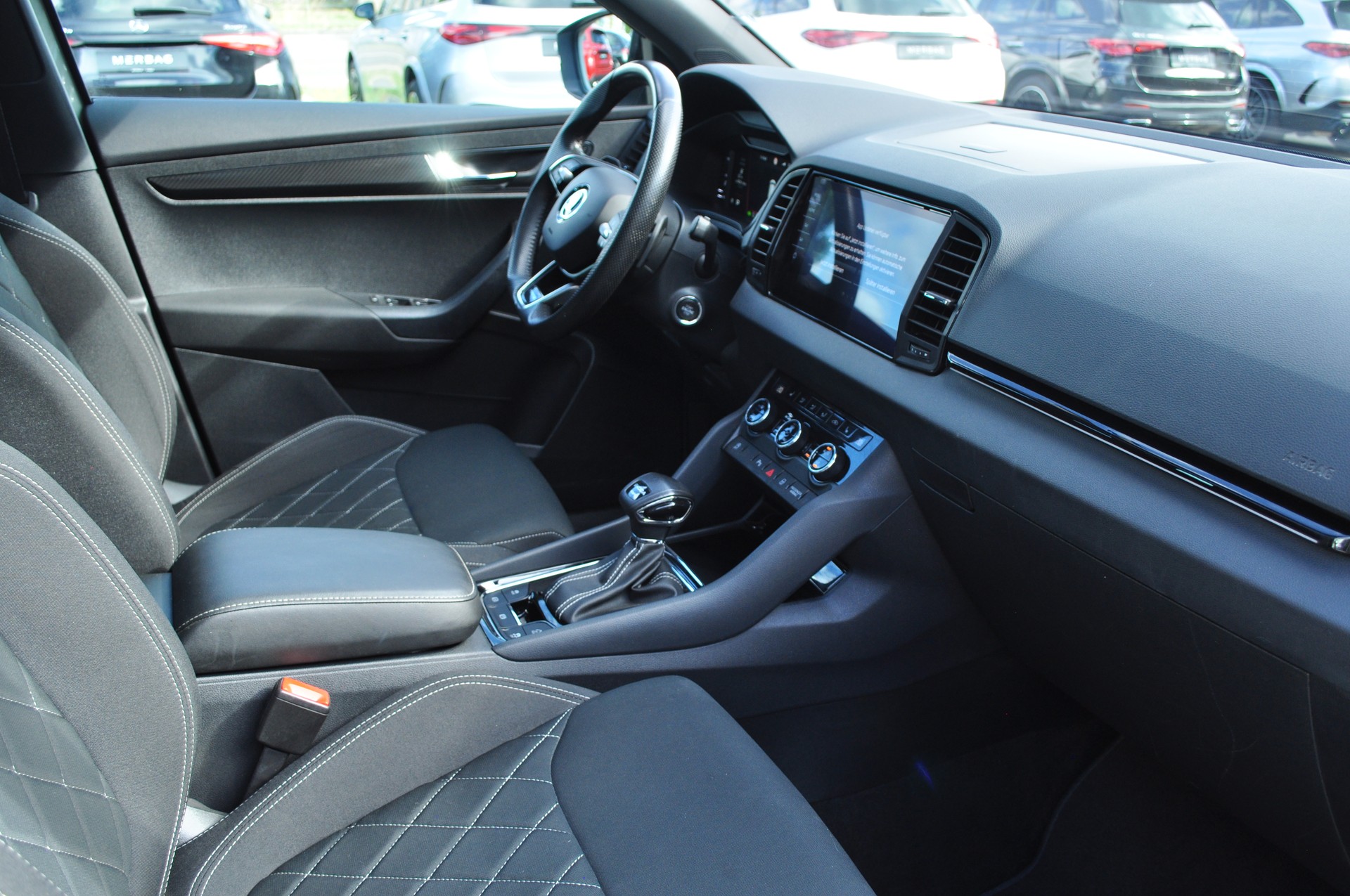 SKODA Karoq 2.0TDI Sport Line 4x4-image-6