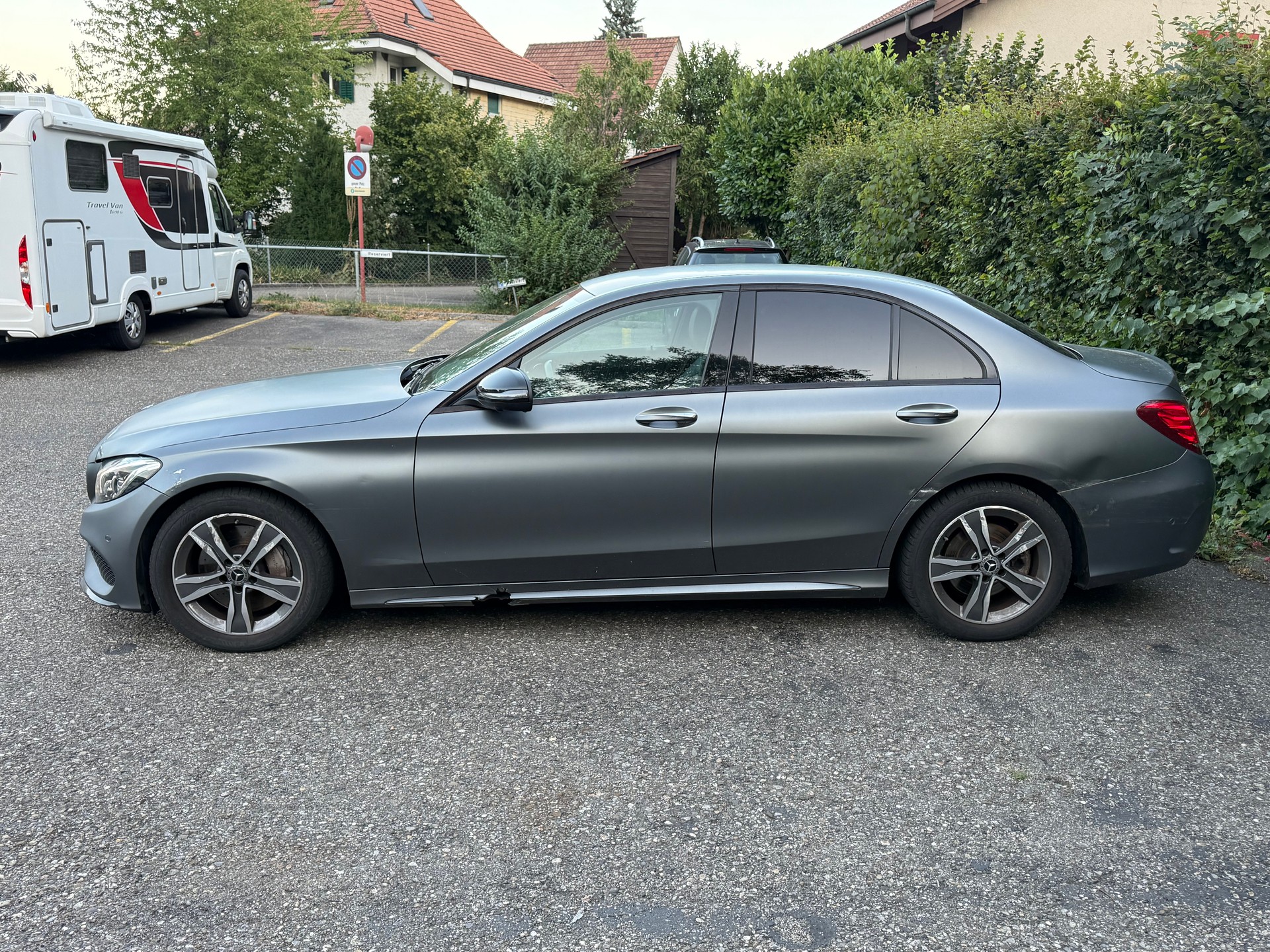 MERCEDES-BENZ C 300 AMG Line 9G-Tronic-image-4