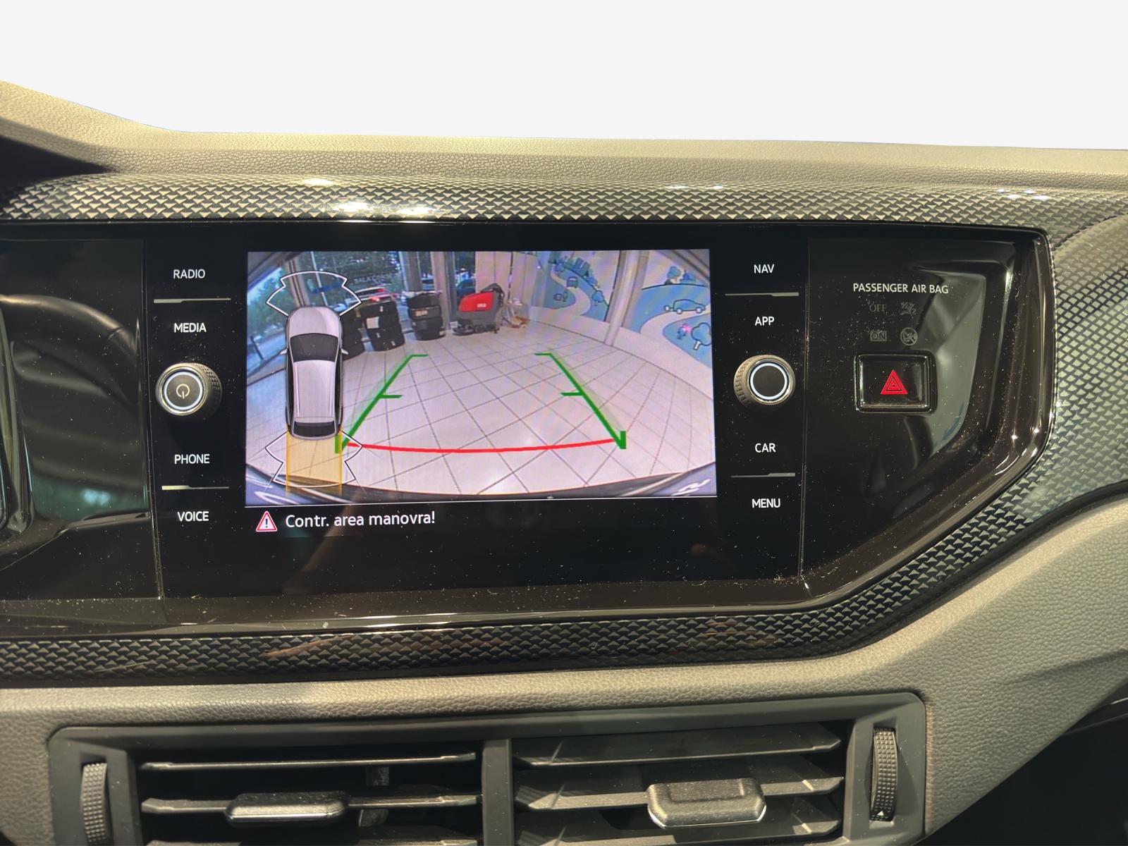 VW Taigo 1.0 TSI Life DSG-image-14