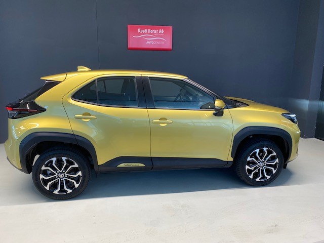 TOYOTA Yaris Cross 1.5 VVT-i HSD Trend AWD-i-image-3