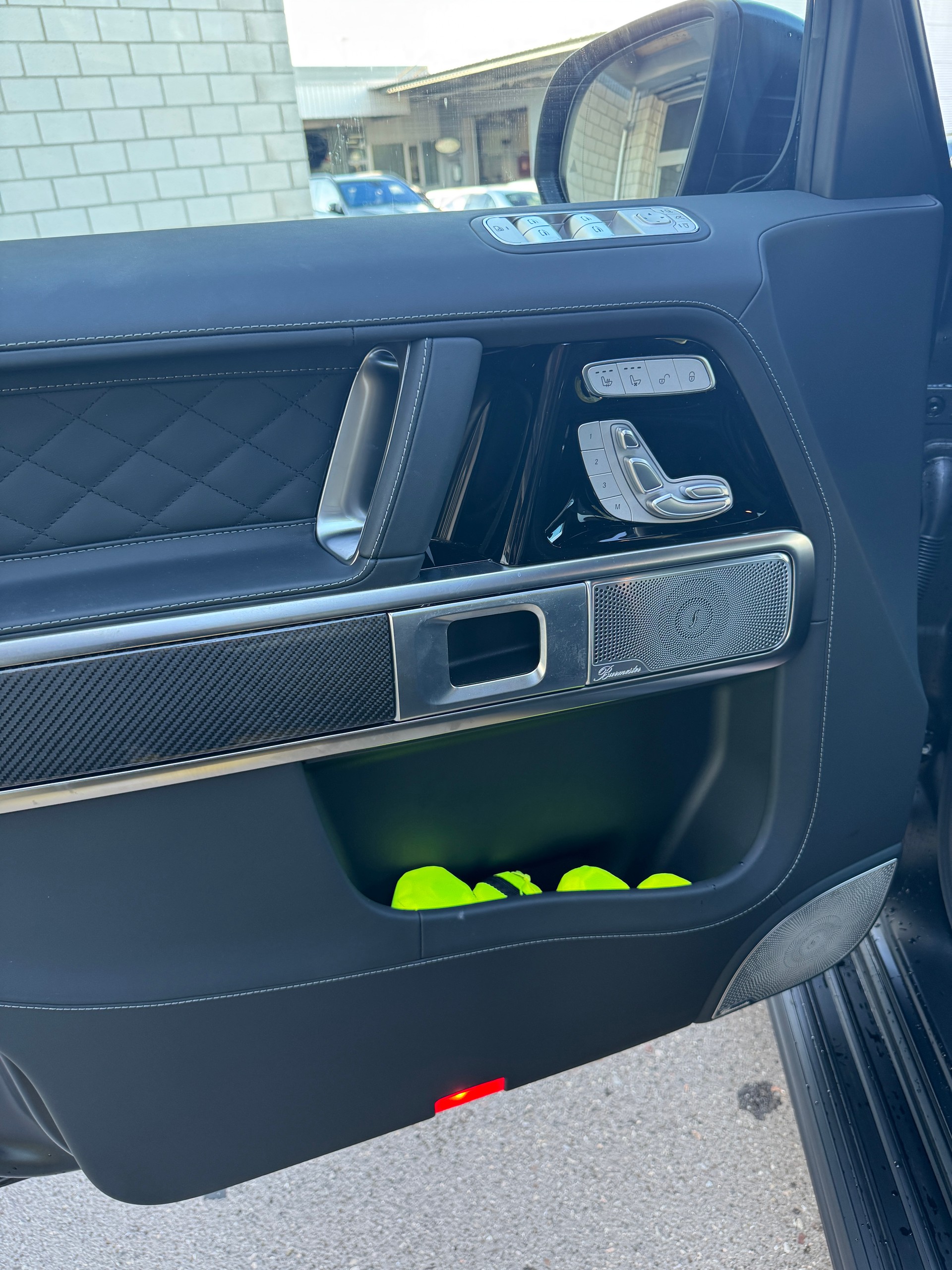 MERCEDES-BENZ G 63 AMG-image-9