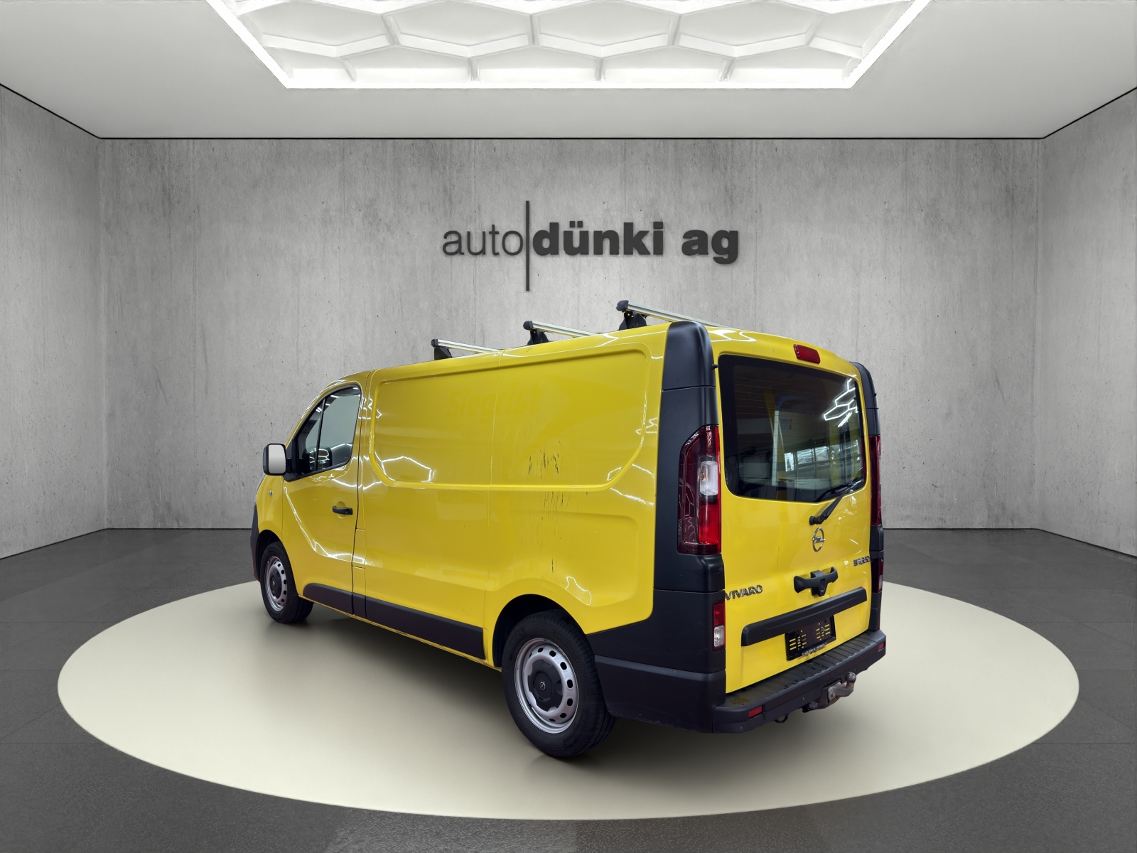 OPEL Vivaro 1.6 BiTurbo CDTI ecoFLEX 2.7t L1H1-image-2