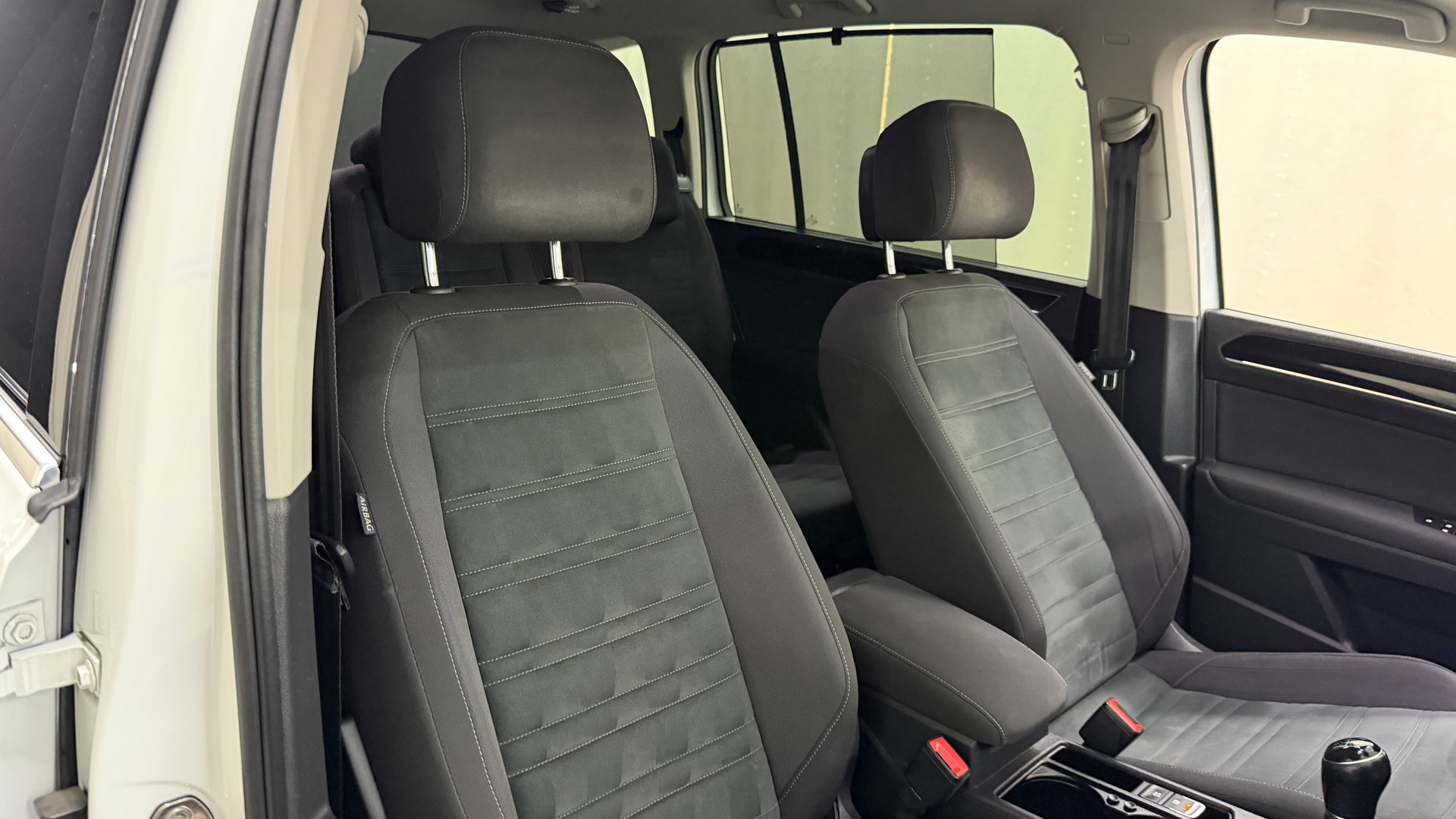 VW Touran 1.4 TSI BlueMotion Technology Highline-image-10