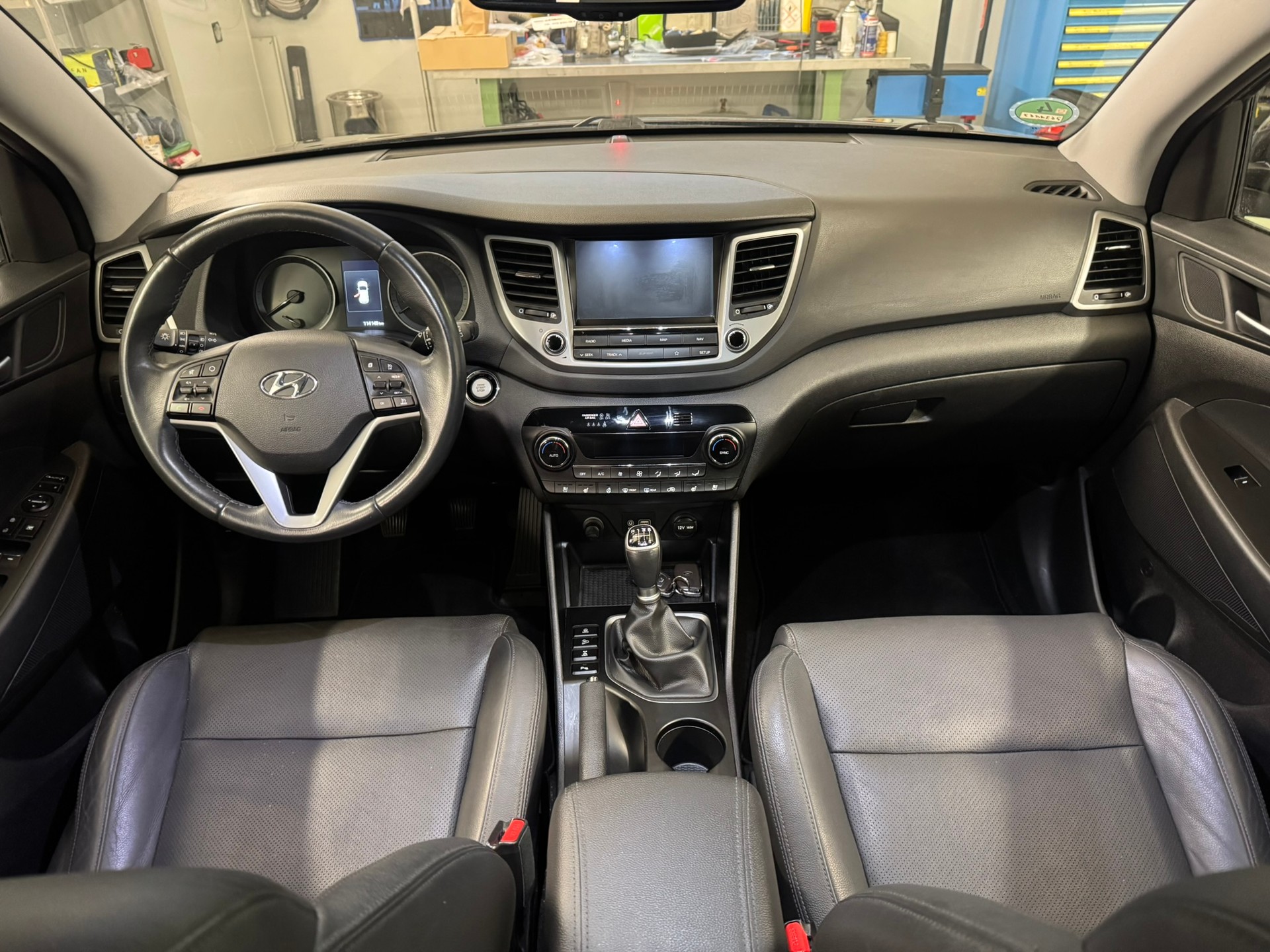 HYUNDAI Tucson 2.0 CRDI Vertex 4WD-image-6