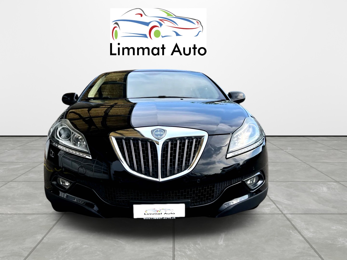 LANCIA Delta 1.4 Turbo-Multiair Argento-image-1