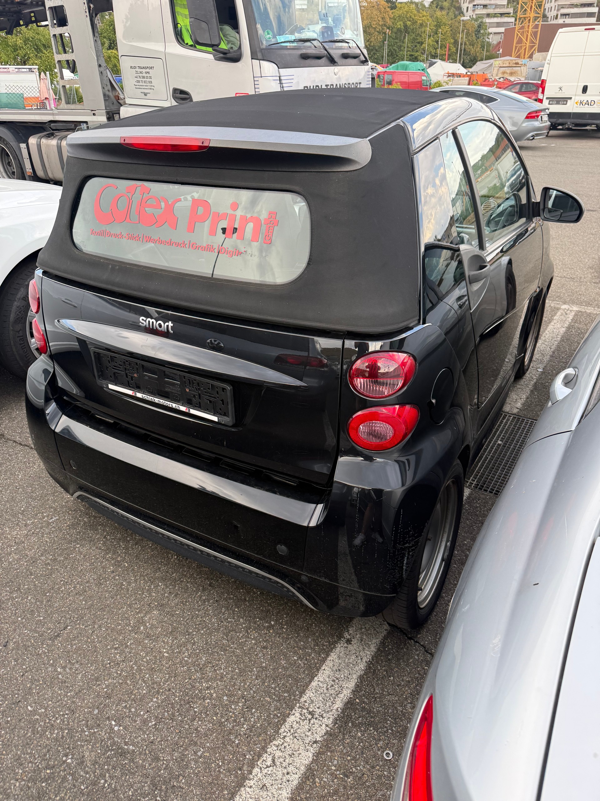 SMART FORTWO-image-4