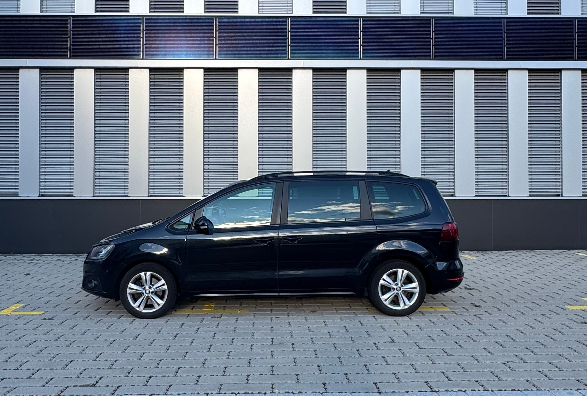 SEAT Alhambra 2.0 TDI Style Advanced DSG-image-1