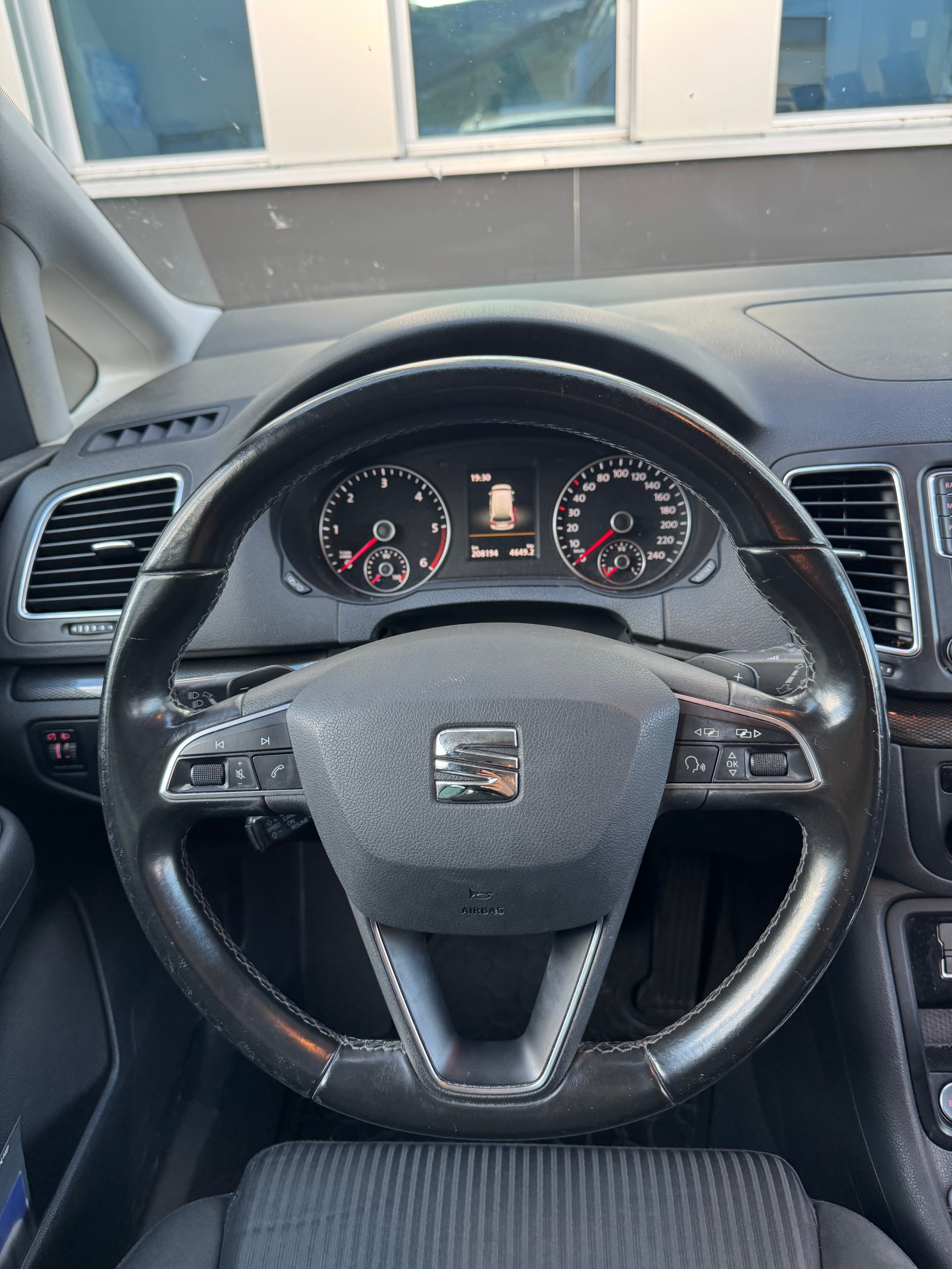SEAT Alhambra 2.0 TDI Style Advanced DSG-image-4