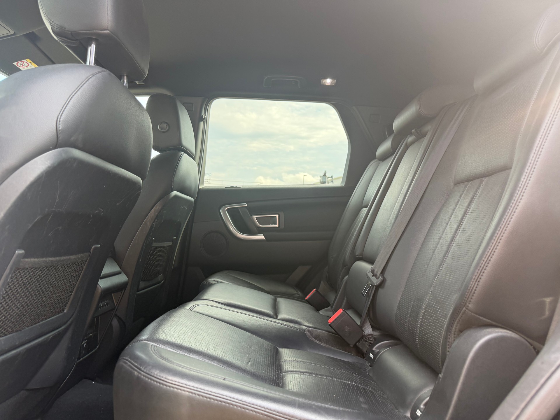 LAND ROVER Discovery Sport 2.0 TD4 Pure AT9-image-8