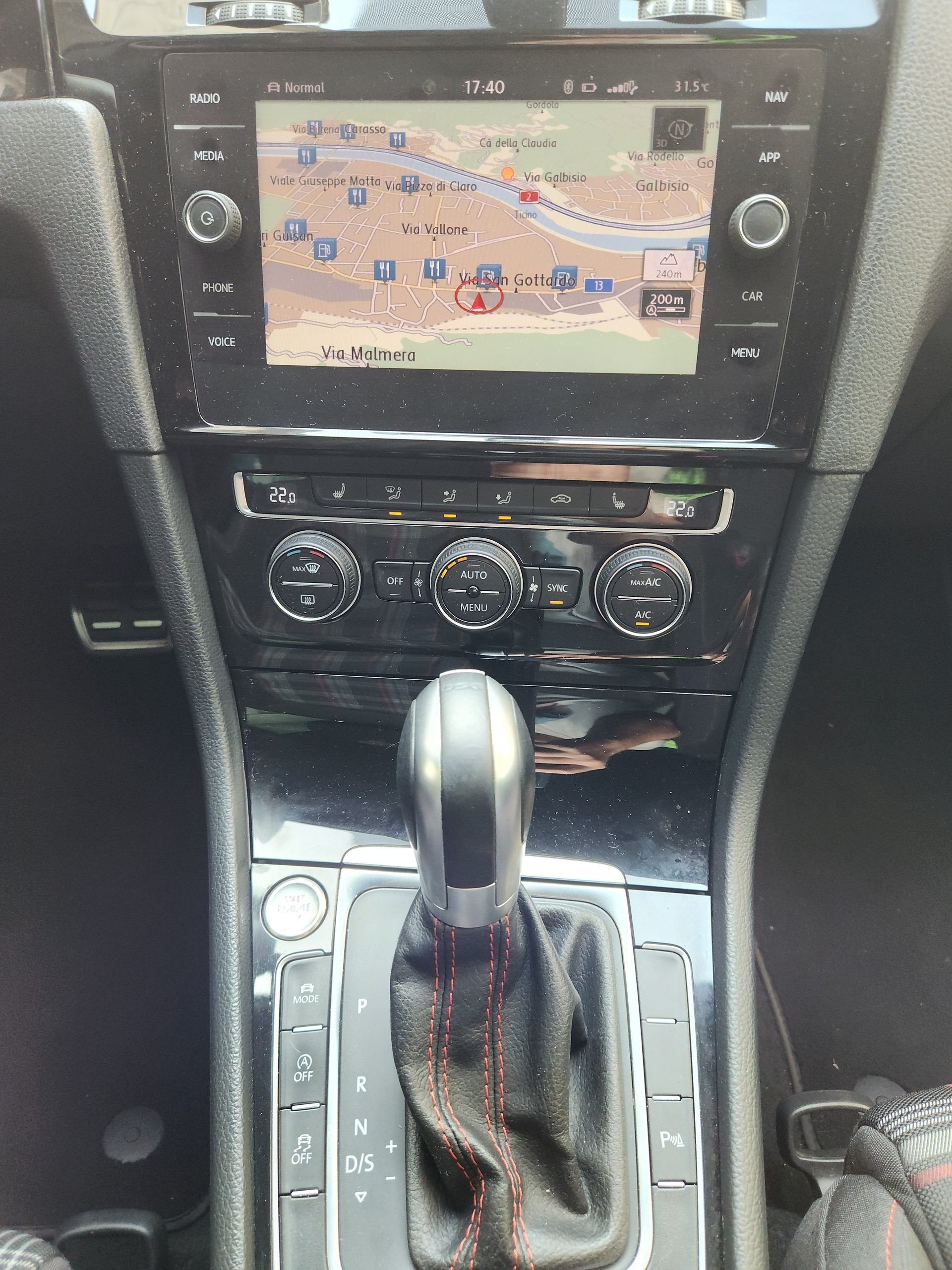 VW Golf 2.0 TSI GTI DSG-image-9