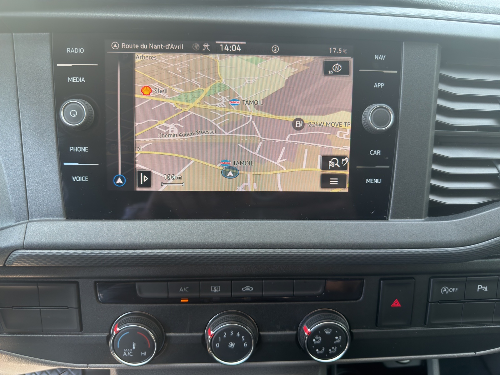 VW T6.1 2.0 TDI DSG-image-10