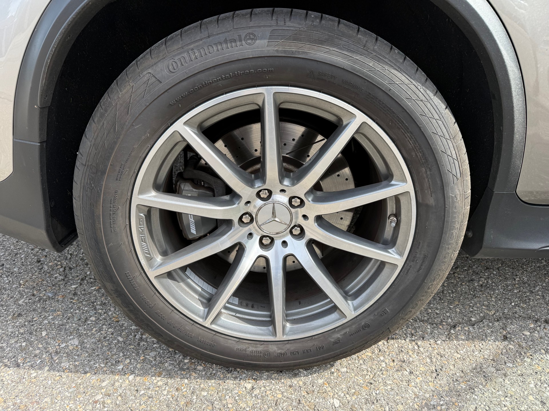 MERCEDES-BENZ GLC 63 AMG 4Matic+ 9G-Tronic-image-5