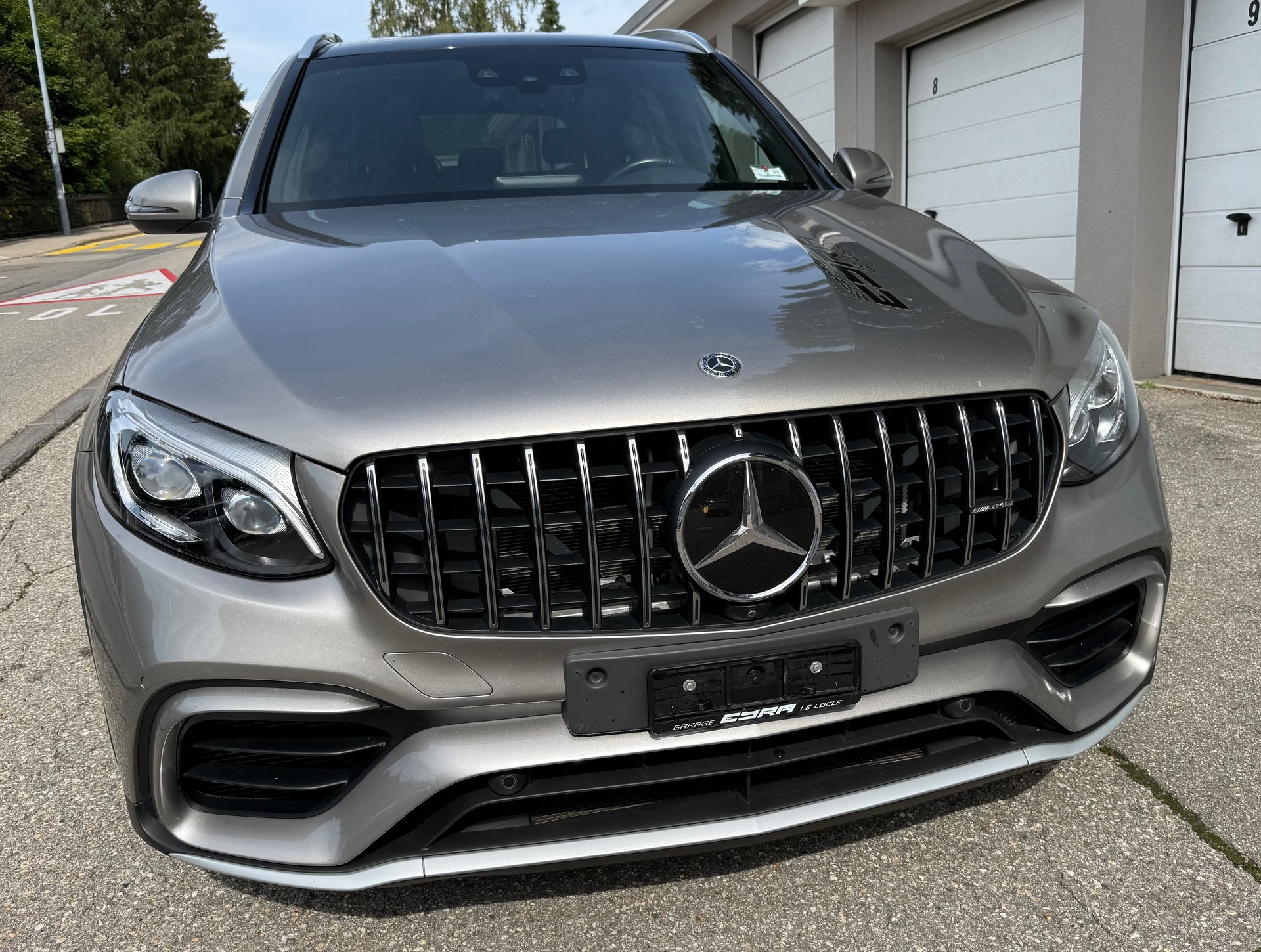 MERCEDES-BENZ GLC 63 AMG 4Matic+ 9G-Tronic-image-2