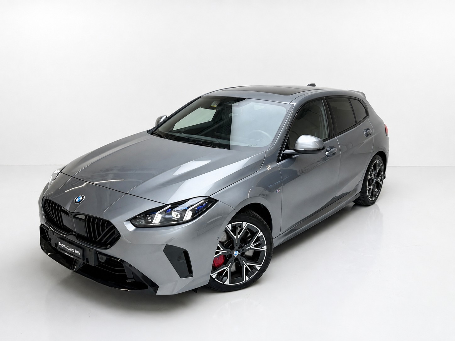 BMW 120 M Sport Pro Steptronic-showroom-element-1