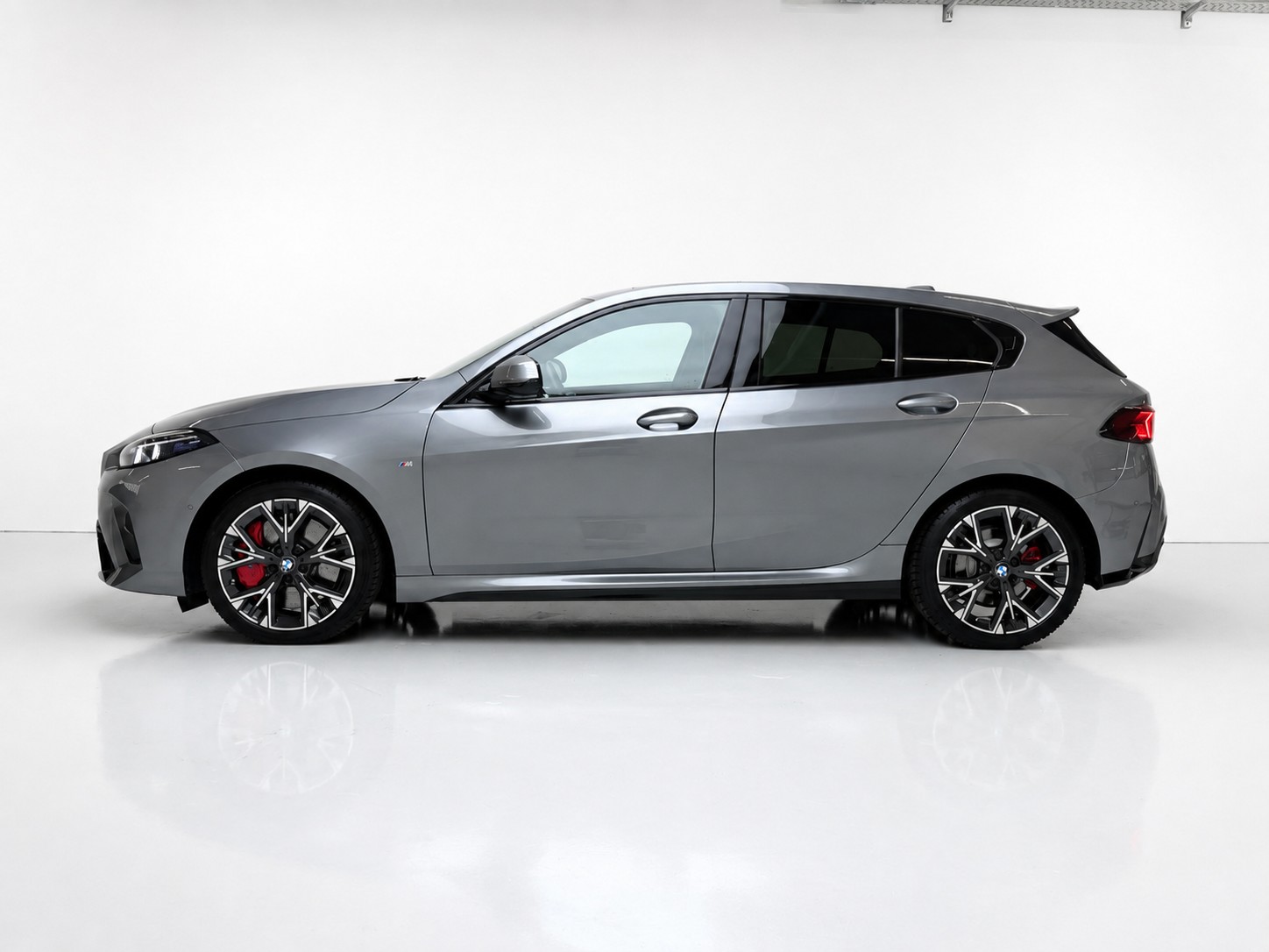 BMW 120 M Sport Pro Steptronic-showroom-element-2