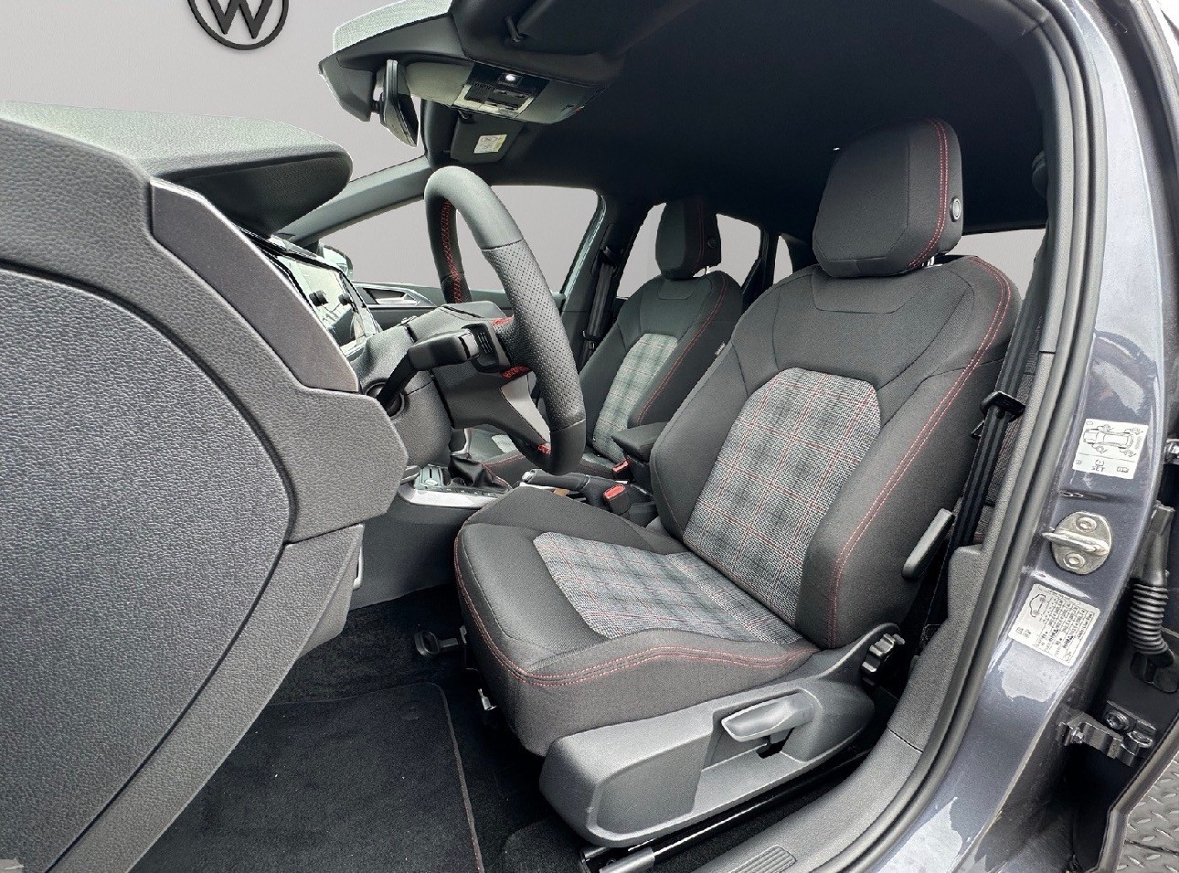 VW GTI-image-10