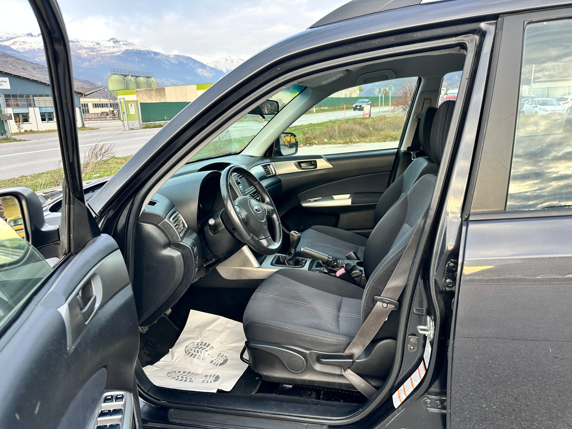 SUBARU Forester 2.0X Swiss Special-image-8