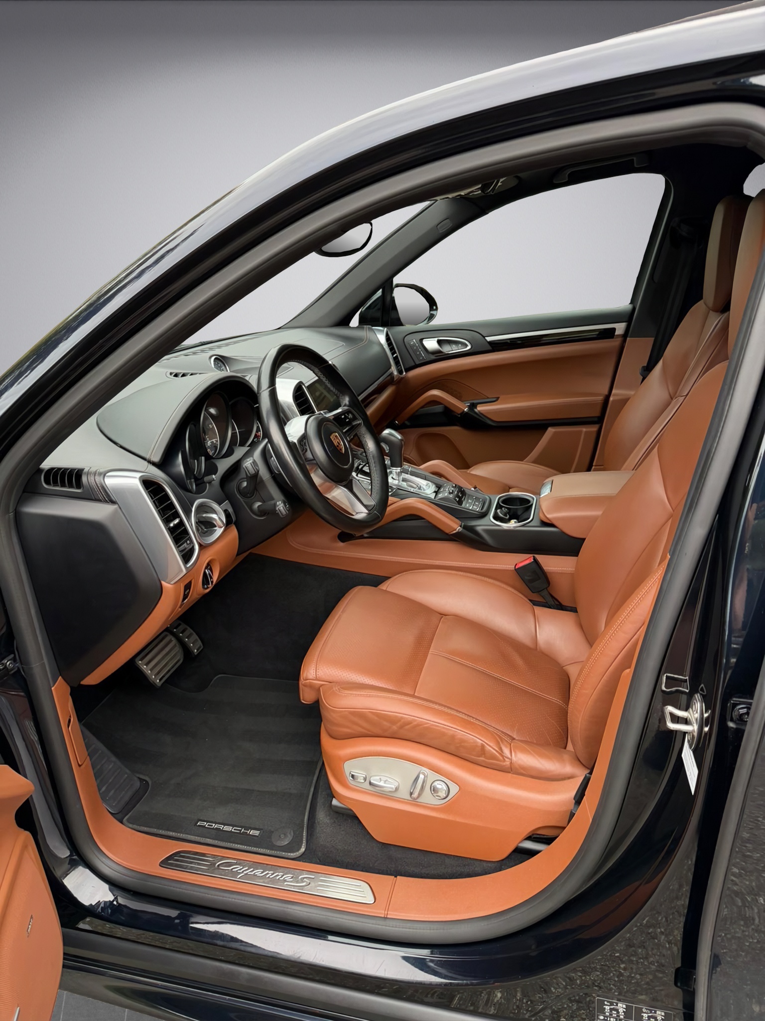 PORSCHE Cayenne S Diesel * GTS Paket * Facelift * V8 *-image-10