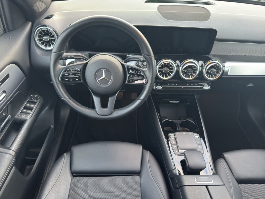 MERCEDES-BENZ GLB 200 Style 4M-image-7