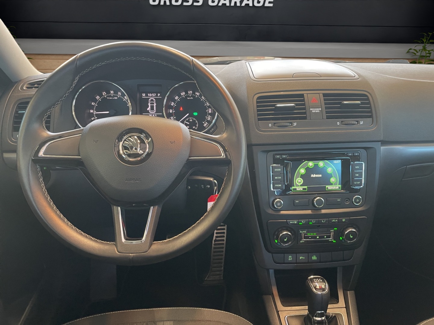 SKODA Yeti 2.0 TDI Outd.Adv.4x4-image-5