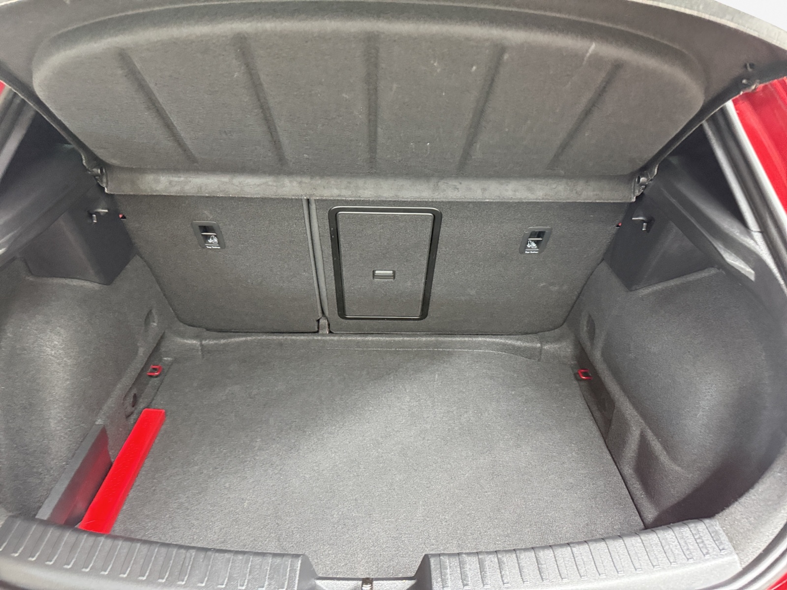 SEAT Leon 1.5 eTSI mHEV DSG FR-image-12