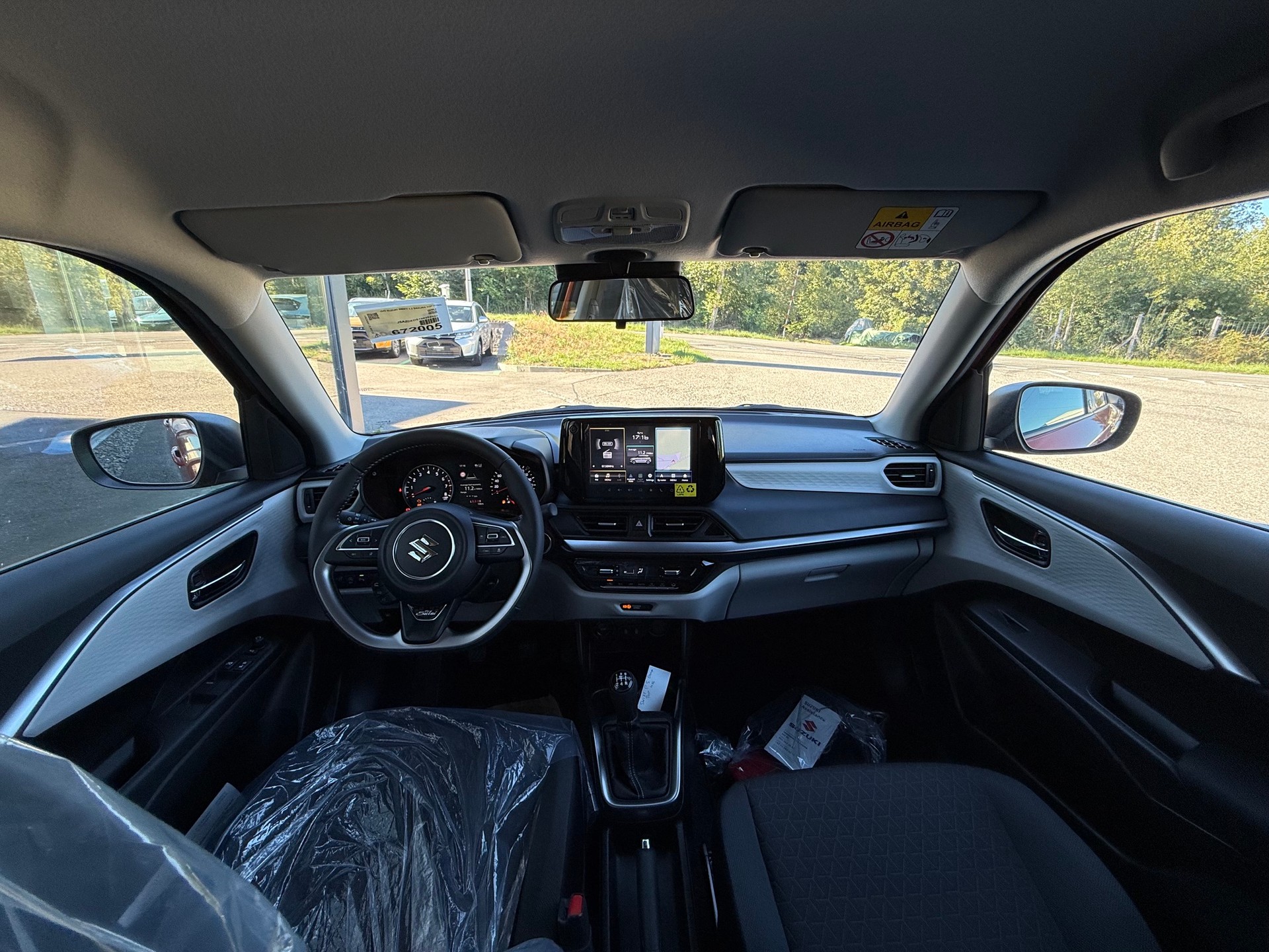 SUZUKI Swift 1.2 Piz Sulai Hybrid Top 4x4-image-8