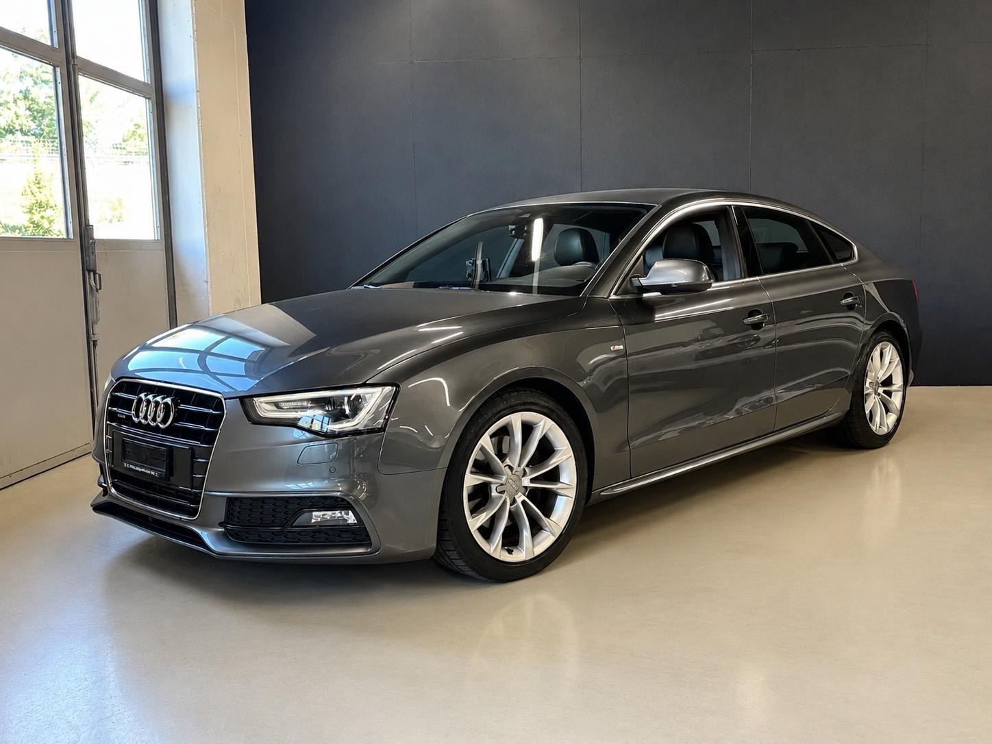 AUDI A5 Sportback 2.0 TFSI quattro S-tronic-image-4