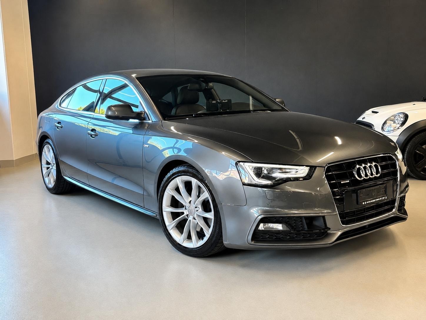 AUDI A5 Sportback 2.0 TFSI quattro S-tronic-image-3