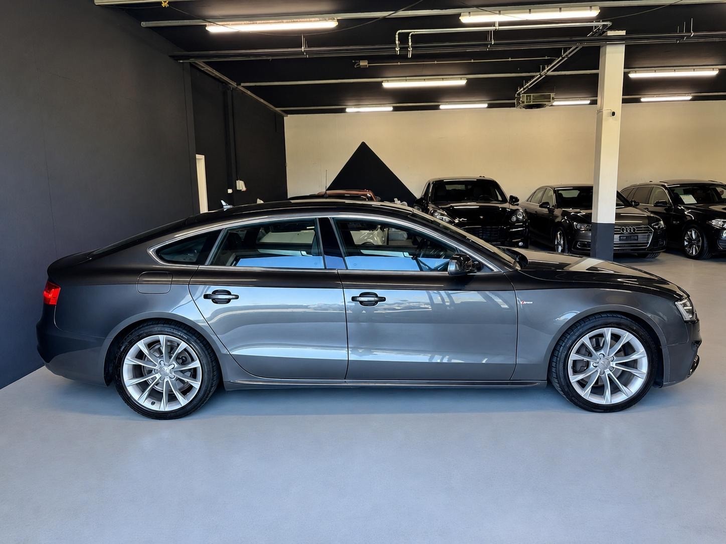 AUDI A5 Sportback 2.0 TFSI quattro S-tronic-image-6