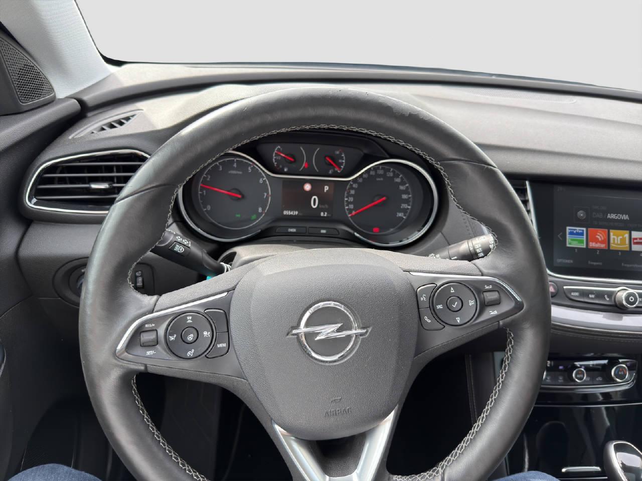 OPEL Grandland X 1.6 T Ultimate-image-11