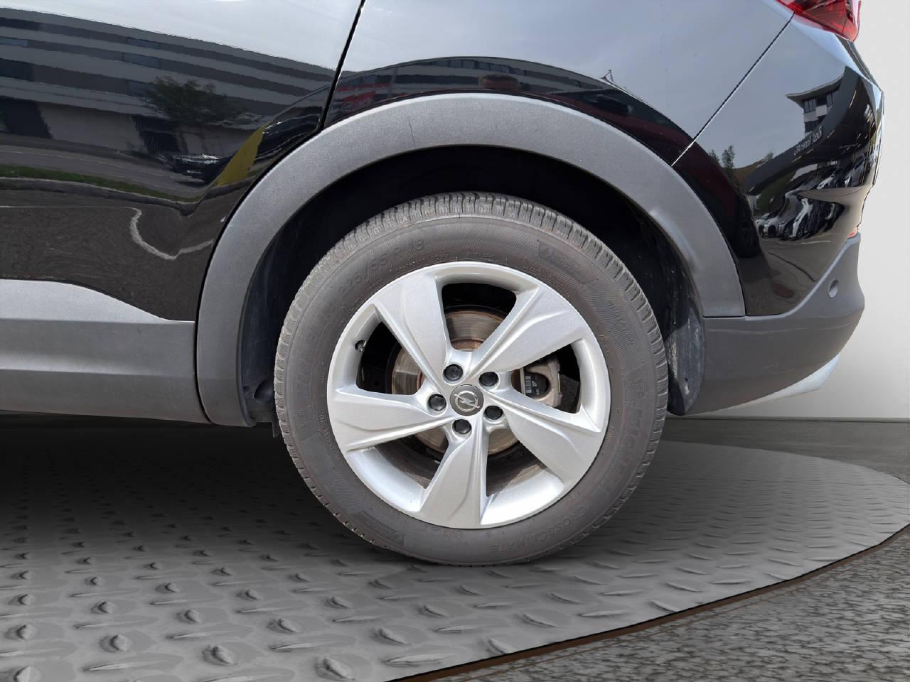 OPEL Grandland X 1.6 T Ultimate-image-8