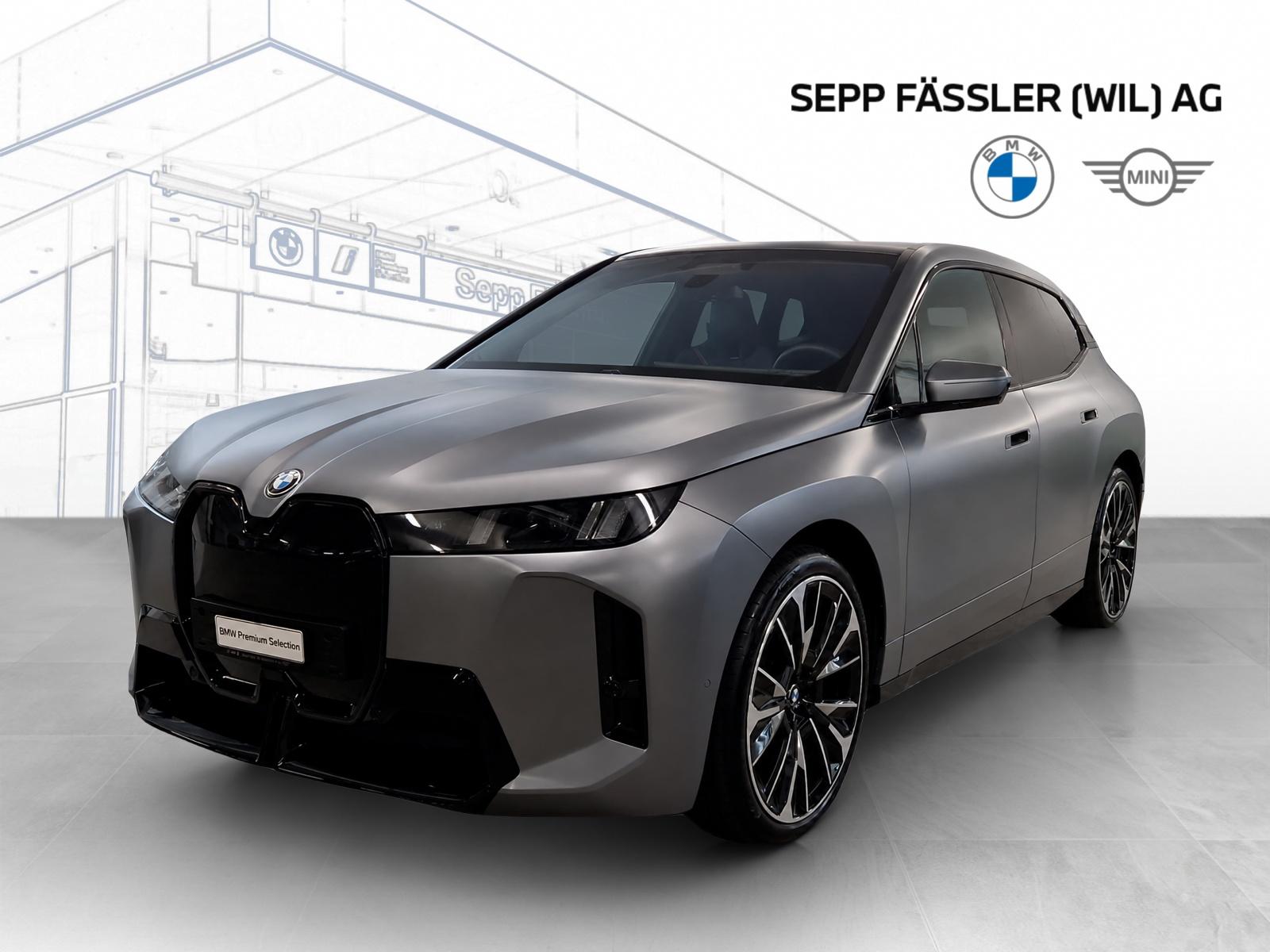 BMW iX xDrive60 M Sport Pro-image-0