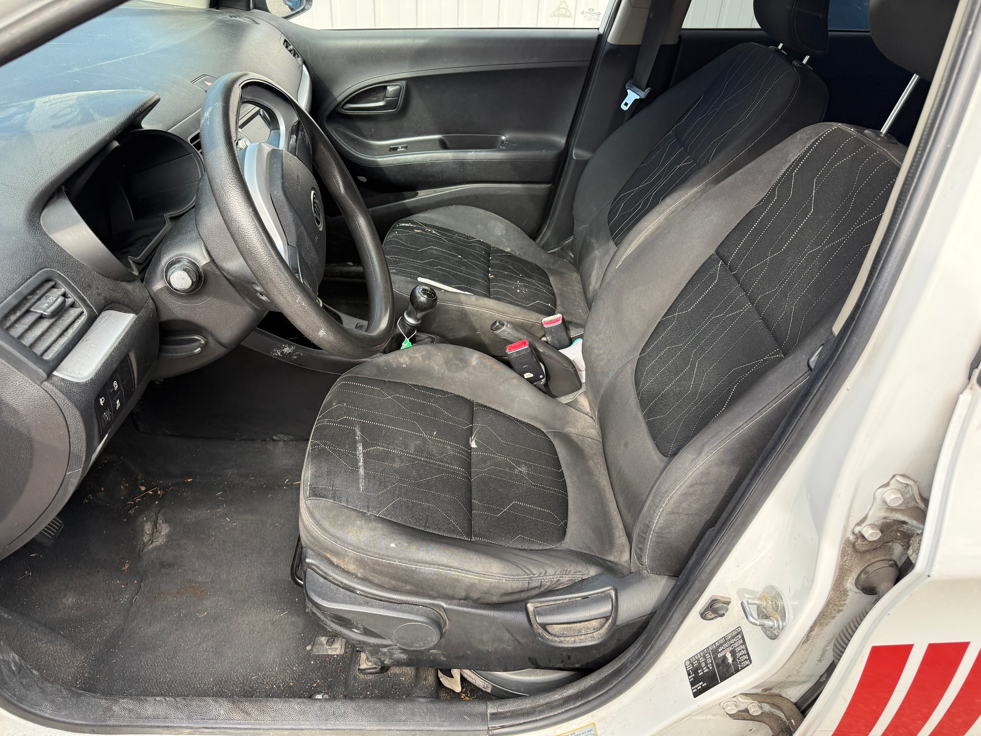KIA Picanto 1.0 CVVT Style-image-6