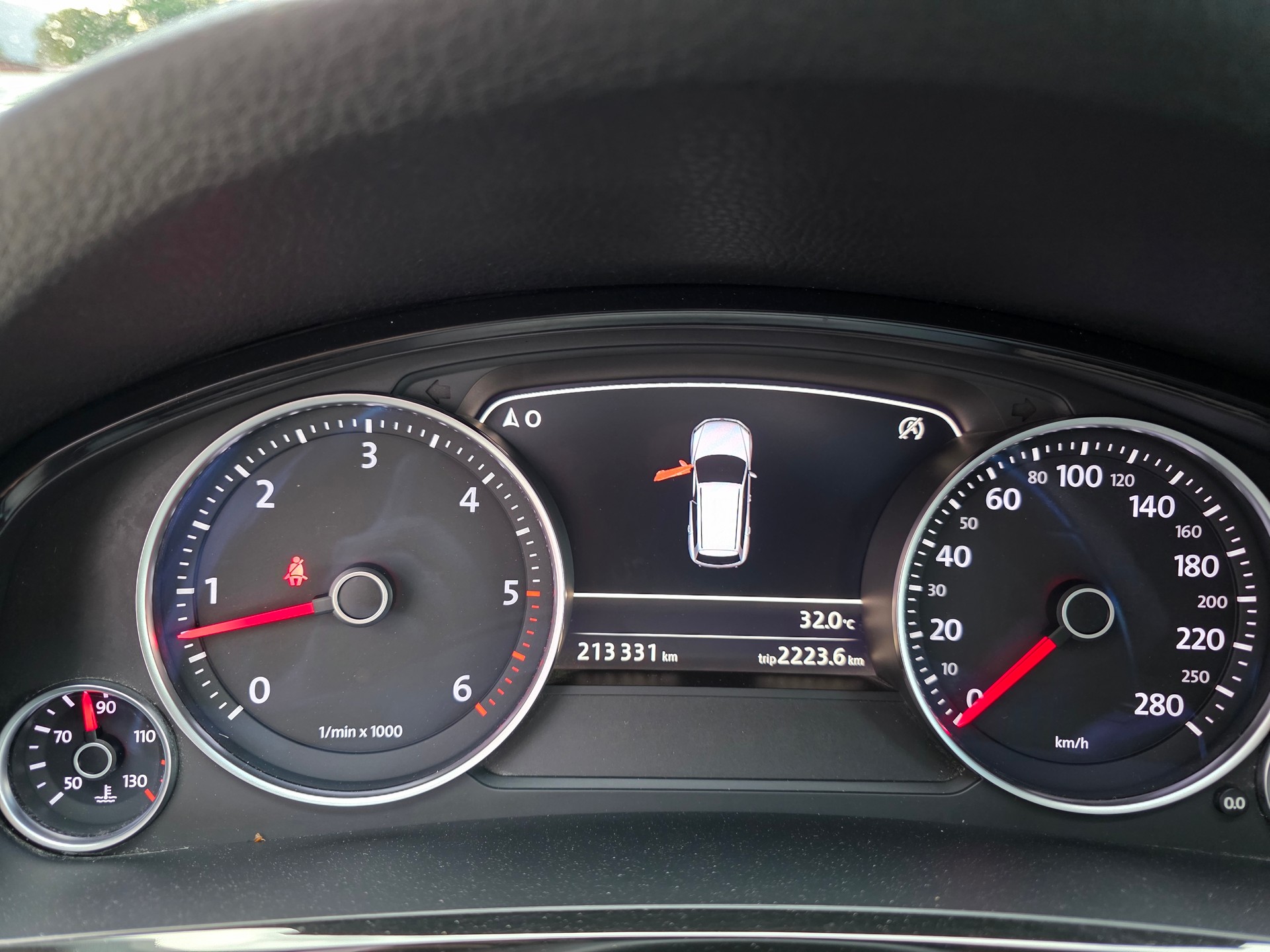 VW Touareg 3.0 TDI BlueMotion Technology Tiptronic-image-14