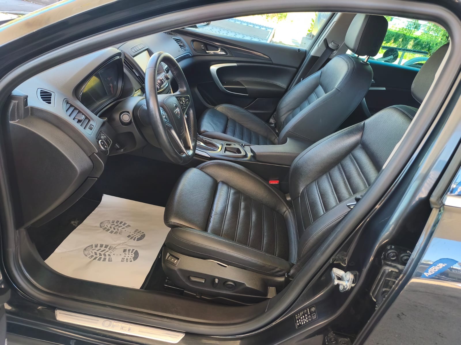 OPEL Insignia Sports Tourer 2.0 CDTI Sport 4WD Aut.-image-9